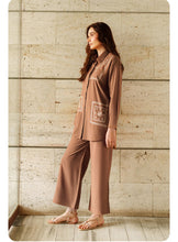 Load image into Gallery viewer, Walnut Whirl (2-4 weeks delivery)