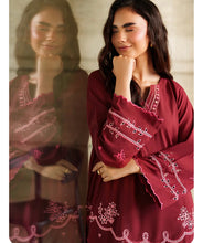 Load image into Gallery viewer, Blaze Berry (2-4 weeks delivery)