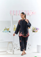 Load image into Gallery viewer, Rose mirage (2-4 weeks delivery)