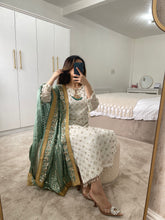 Load image into Gallery viewer, Defective Mint (Immediate Dispatch)