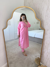 Load image into Gallery viewer, Pale pink Mirror work shirt with organza duppata and trouser