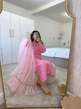 Load image into Gallery viewer, Pale pink Mirror work shirt with organza duppata and trouser