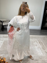 Load image into Gallery viewer, White embroidered shirt with floral print organza duppata and silk trouser