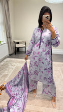 Load image into Gallery viewer, Winter printed dhanak suits with lace details and cheddar duppata. Shirt with trouser and duppata winter prints Asian casual suit (immediate dispatch)