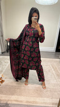 Load image into Gallery viewer, Winter printed dhanak suits with lace details and cheddar duppata. Shirt with trouser and duppata winter prints Asian casual suit (immediate dispatch)