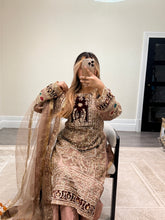 Load image into Gallery viewer, Mauve Organza embellished suit with stonework. Cotton net duppata and cotton silk trouser.