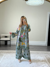 Load image into Gallery viewer, Jacquard printed 2 piece set with shirt and trouser.