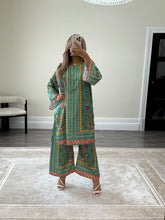 Load image into Gallery viewer, Summer printed lawn 2 piece set