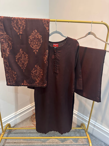 Dhanak embroidered shawl 3 piece suit Brown