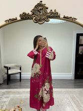 Load image into Gallery viewer, Long fusion 2 piece coord with detailing neckline. Shirt and trouser. Pakistani outfit.