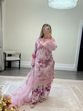 Load image into Gallery viewer, Pink floral embroidered suit with organza duppata and wide leg silk trouser. Eid collection. Party wear.