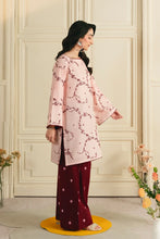 Load image into Gallery viewer, Soft Vine (3-4 weeks delivery)