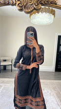 Load image into Gallery viewer, Black lawn embroidered lawn suit with cotton net duppata