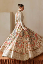 Load image into Gallery viewer, Gulnar 3 - Piece  (7-8 week’s delivery)