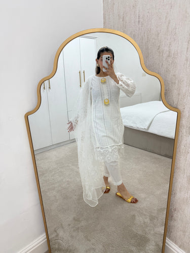 Chikankari white suit with organza duppata