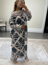 Load image into Gallery viewer, New blue crystal lawn collection 2 piece lawn long shirt with trouser