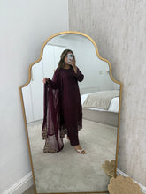 Load image into Gallery viewer, Azure Inspired plum Serene 3 piece suit (Immediate Dispatch)