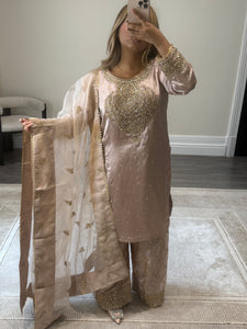 Silk embroidered suit with Gota work and embroidery and silk farshi shalwar and cotton net duppata. Party wear. Asian wedding suit.