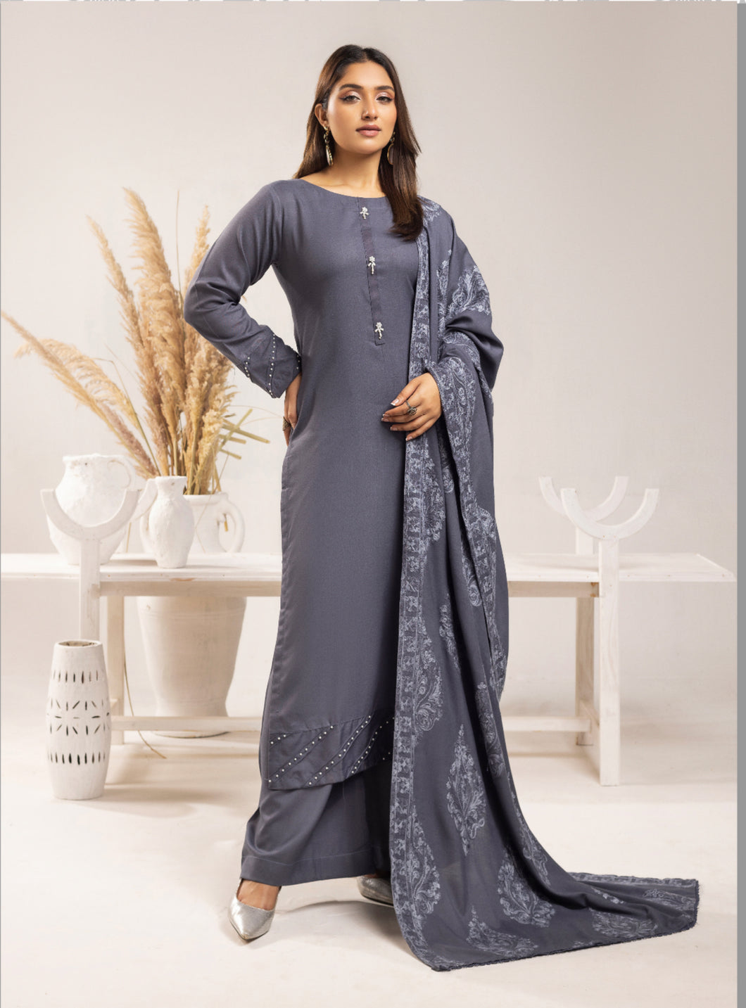 Dhanak embroidered shawl 3 piece suit Grey