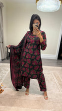 Load image into Gallery viewer, Winter printed dhanak suits with lace details and cheddar duppata. Shirt with trouser and duppata winter prints Asian casual suit (immediate dispatch)