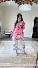 Load image into Gallery viewer, Dananeer inspired lawn printed coord set with shirt and trouser Asian clothing
