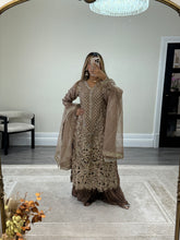 Load image into Gallery viewer, Maria B inspired heavy formal wear suit with crush trouser and organza duppata