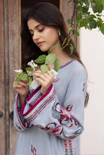 Load image into Gallery viewer, EMBROIDERED FINE SLUB RTW-1009(2-5 weeks delivery)
