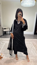 Load image into Gallery viewer, Black/pink velvet embroidered suit with velvet trouser and chiffon duppata
