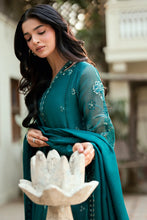 Load image into Gallery viewer, Emerald Empress (3-5 weeks delivery)