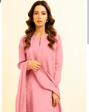 Load image into Gallery viewer, Pink Farshi set (2-4 weeks delivery)