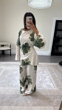 Load image into Gallery viewer, New floral coord set with side tie detailing and wide leg trouser