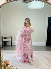 Load image into Gallery viewer, Pink floral embroidered suit with organza duppata and wide leg silk trouser. Eid collection. Party wear.
