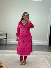 Load image into Gallery viewer, Black/pink velvet embroidered suit with velvet trouser and chiffon duppata