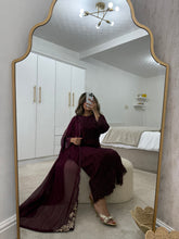 Load image into Gallery viewer, Azure Inspired plum Serene 3 piece suit (Immediate Dispatch)