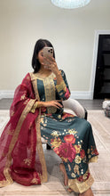 Load image into Gallery viewer, silk green floral embroidered 3 piece suit with khadi net duppata