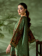 Load image into Gallery viewer, Silk kaftan EA-88 (2-4 weeks delivery)