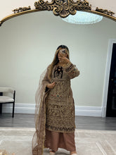 Load image into Gallery viewer, Mauve Organza embellished suit with stonework. Cotton net duppata and cotton silk trouser.