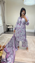 Load image into Gallery viewer, Winter printed dhanak suits with lace details and cheddar duppata. Shirt with trouser and duppata winter prints Asian casual suit (immediate dispatch)