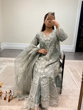 Load image into Gallery viewer, Light lilac / grey organza suit with embellishment and embroidery with duppata and trouser. Asian party wear suit.