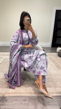 Load image into Gallery viewer, Winter printed dhanak suits with lace details and cheddar duppata. Shirt with trouser and duppata winter prints Asian casual suit (immediate dispatch)