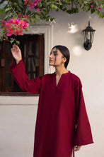 Load image into Gallery viewer, 2PC Embroidered Khaddar MSK 05 – Maroon (2-4 weeks delivery)