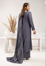 Load image into Gallery viewer, Dhanak embroidered shawl 3 piece suit Grey