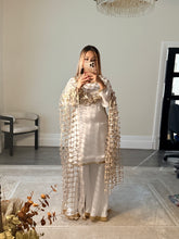 Load image into Gallery viewer, Mirror work duppata suits Asian party wear