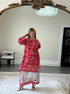 Jacquard printed 2 piece set with shirt and trouser.
