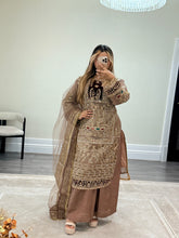 Load image into Gallery viewer, Mauve Organza embellished suit with stonework. Cotton net duppata and cotton silk trouser.