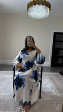 Load image into Gallery viewer, Floral print dress size 8-16