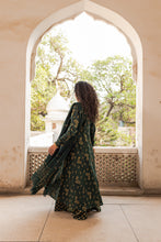 Load image into Gallery viewer, SANAM (2-5 weeks delivery)
