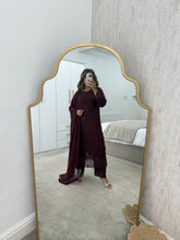 Load image into Gallery viewer, Azure Inspired plum Serene 3 piece suit (Immediate Dispatch)