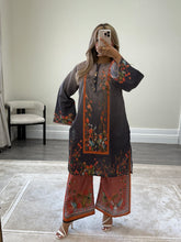 Load image into Gallery viewer, Summer printed lawn 2 piece set