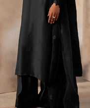 Load image into Gallery viewer, Nisha (2-4 weeks delivery)